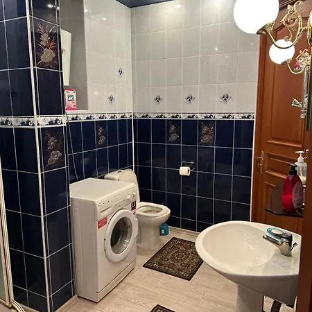 Elegant In The Center דירה