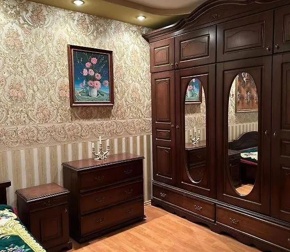 Elegant In The Center דירה